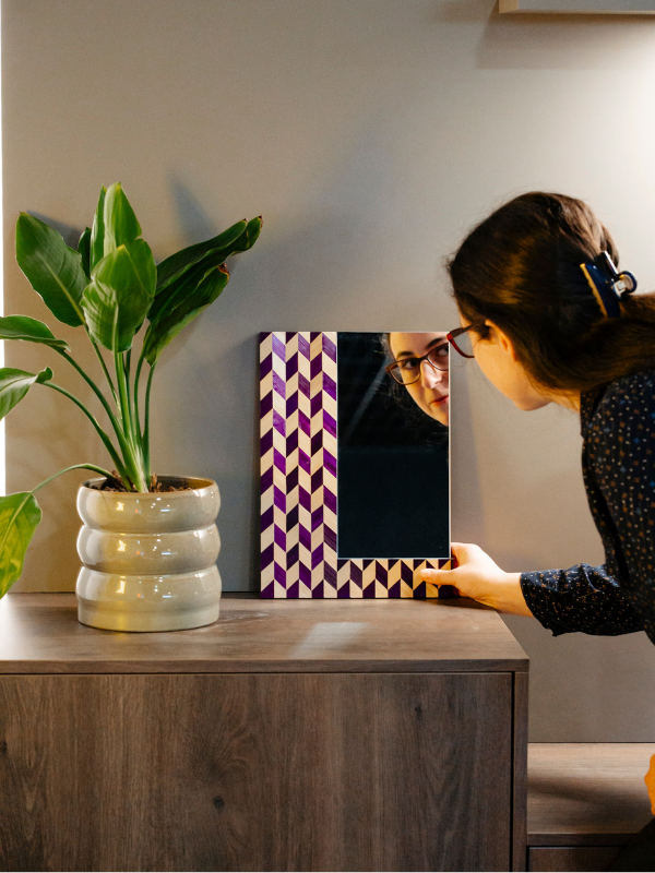 Portrait de Nathalie dans le miroir Plume de flèche
